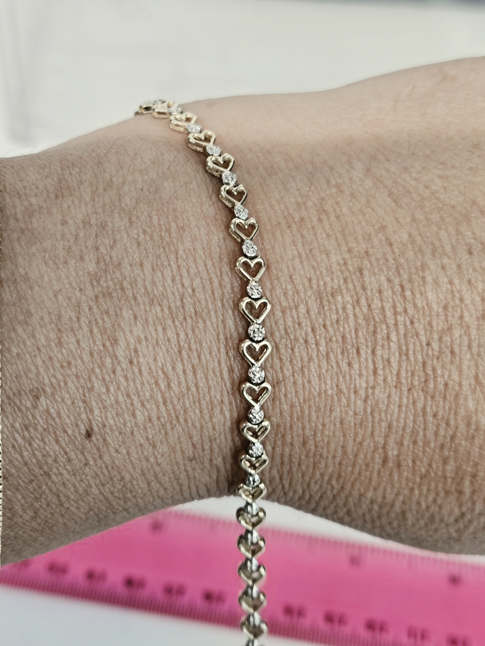 10k Gold Heart Link Bracelet with White Accent Stones